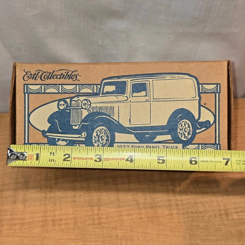 1932 Ford Panel Truck DieCast Henry Bachman Florists Minneapolis MN Florist Bank